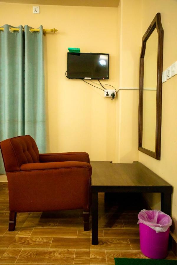 Hotel Yatri Pokhara Dış mekan fotoğraf
