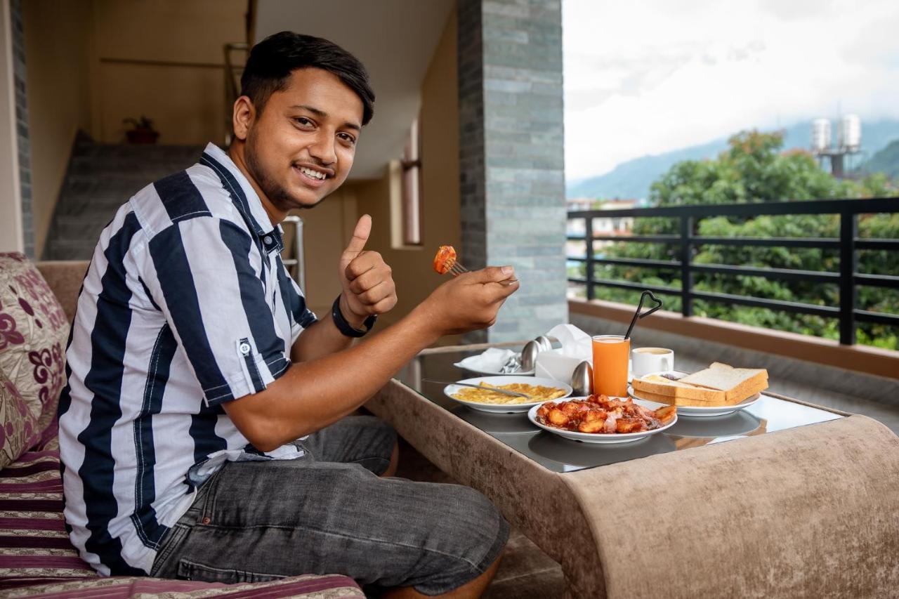 Hotel Yatri Pokhara Dış mekan fotoğraf