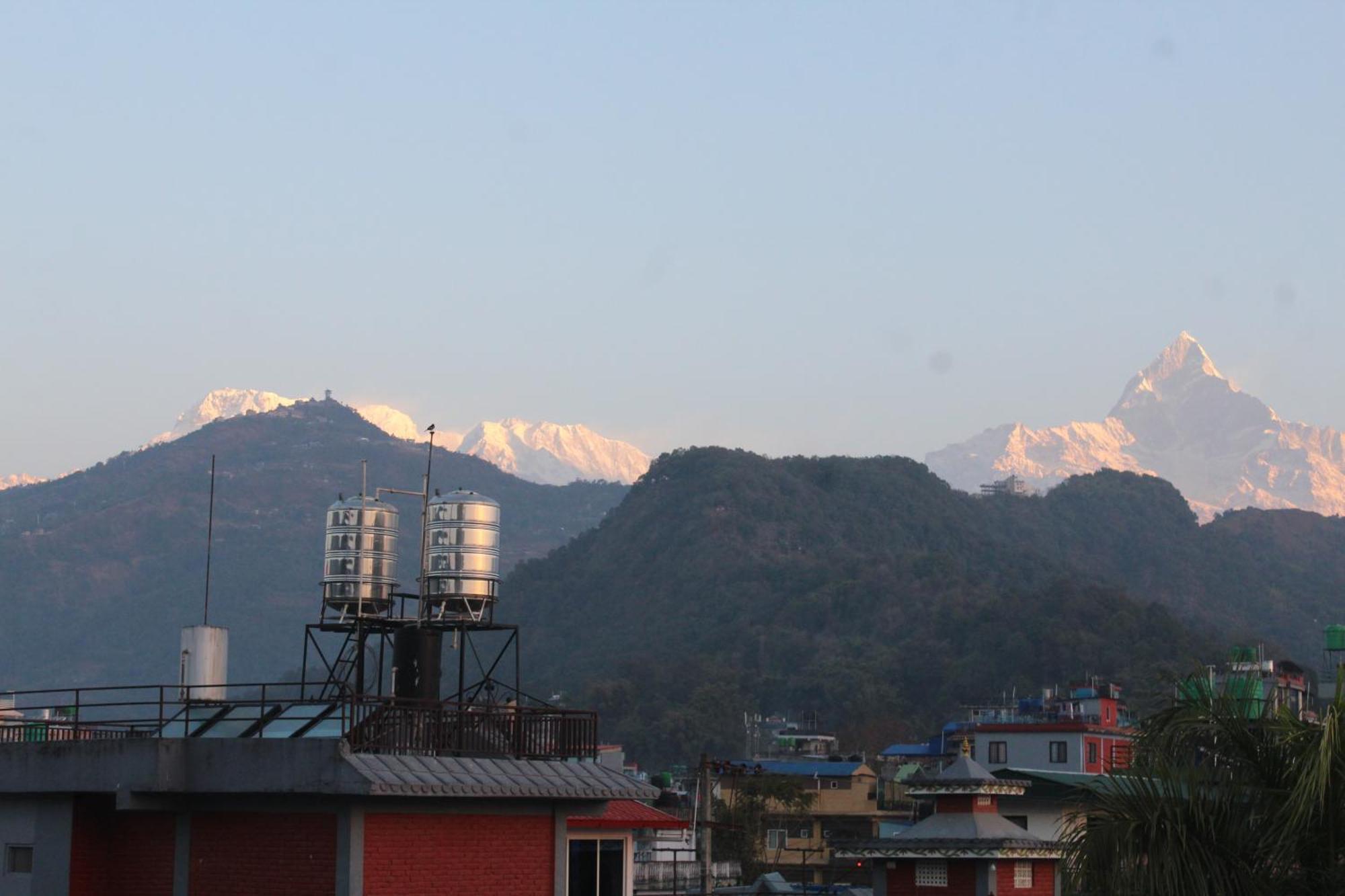 Hotel Yatri Pokhara Dış mekan fotoğraf